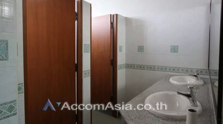 14  Office Space For Rent in Phaholyothin ,Bangkok MRT Phahon Yothin at Viwatchai Building AA14243